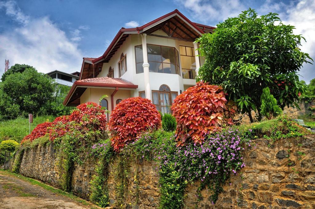 Kanda Holiday Bungalow Kandy Ngoại thất bức ảnh